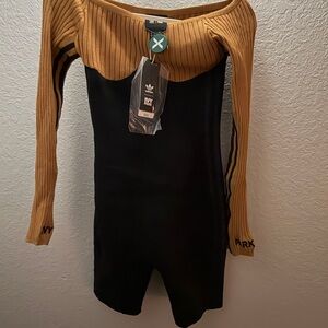 IVY PARK Black and Tan Off-Shoulder Ribbed Sleeve Dress